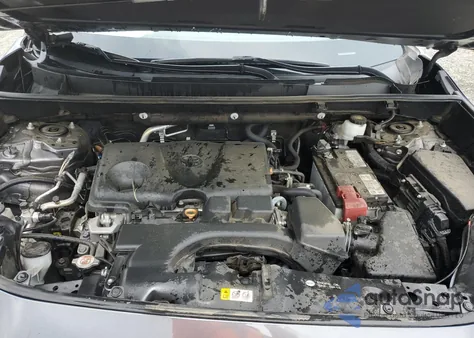 2022 Toyota Rav4 Xle z USA, uszkodzony, nr VIN 2T3W1RFV0NC187159